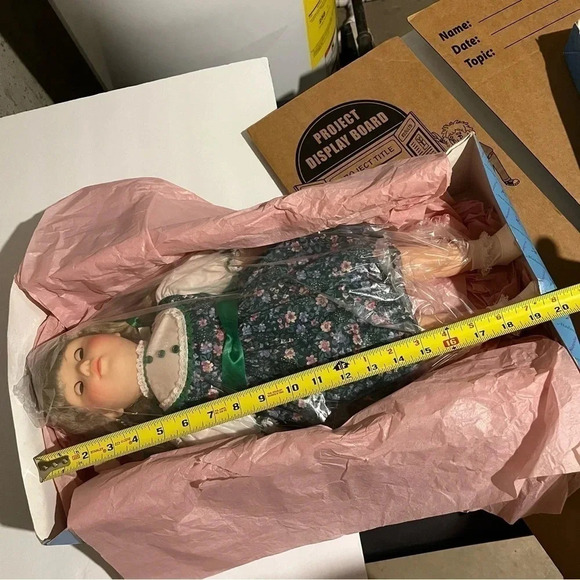 20" Madame Alexander Jessica Doll 20 vinyl and cloth Original Box and Hand Tag - Picture 7 of 9
